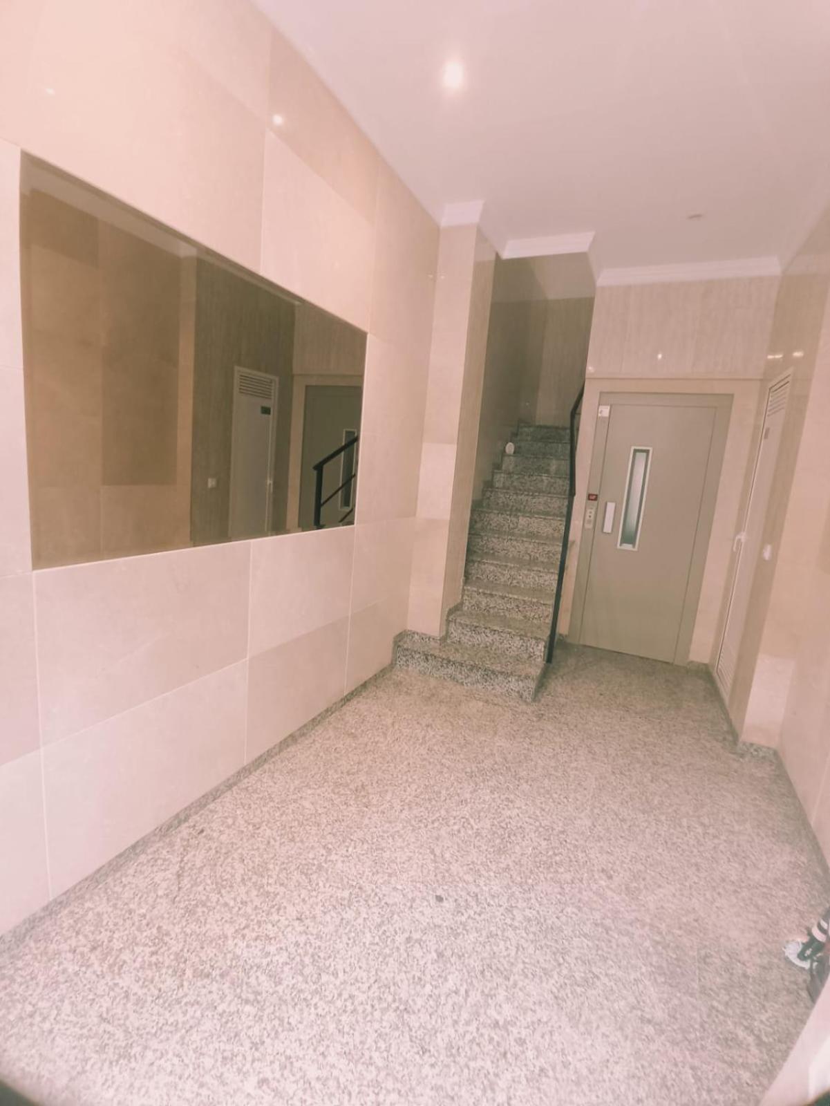 Pet Friendly - Apartamento Centrico Y Cerca De La Playa سانتا بولا المظهر الخارجي الصورة