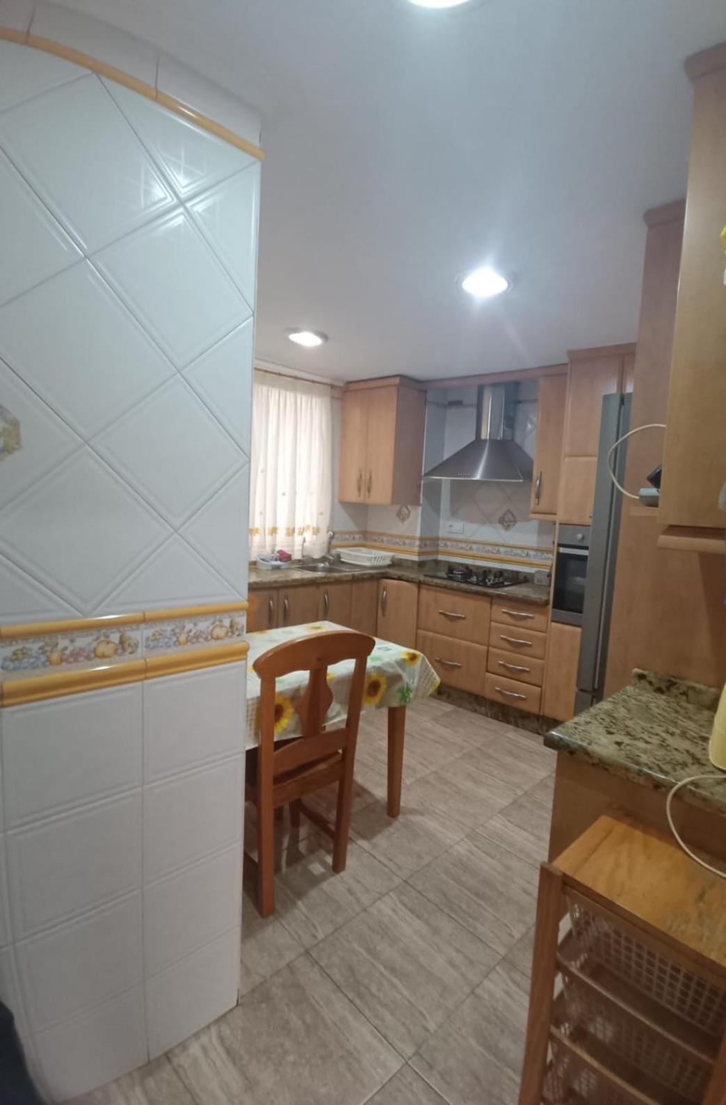 Pet Friendly - Apartamento Centrico Y Cerca De La Playa سانتا بولا المظهر الخارجي الصورة